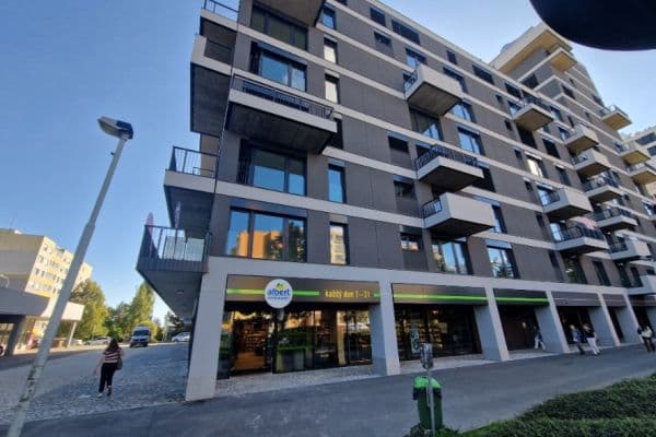 Pronájem bytu 2+kk 50 m², Hábova, Praha Pronájem bytu 2+kk 50 m², Hábova, Praha