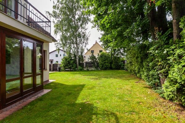 Prodej domu 150 m², pozemek 447 m², Za Farou, Hlavní město Praha Prodej domu 150 m², pozemek 447 m², Za Farou, Hlavní město Praha