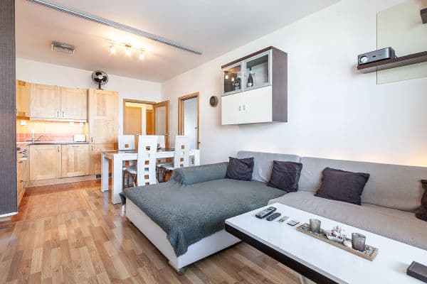 Prodej bytu 2+kk 52 m², Herlíkovická,  Prodej bytu 2+kk 52 m², Herlíkovická,