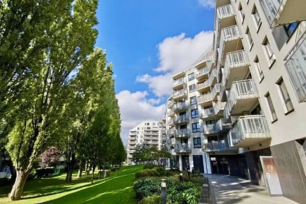 Pronájem bytu 3+1 77 m², Drieňová, Ružinov Pronájem bytu 3+1 77 m², Drieňová, Ružinov