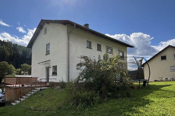 Prodej domu 185 m², pozemek 1.079 m², Heiligkreuzsteinach Prodej domu 185 m², pozemek 1.079 m², Heiligkreuzsteinach