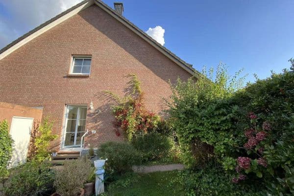 Prodej domu 103 m², pozemek 280 m², Seevetal Prodej domu 103 m², pozemek 280 m², Seevetal