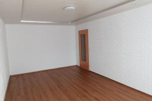 Prodej bytu 3+kk 78 m², Martin-Luther-Str. 3, Sinsheim, Bádensko-Württembersko Prodej bytu 3+kk 78 m², Martin-Luther-Str. 3, Sinsheim, Bádensko-Württembersko