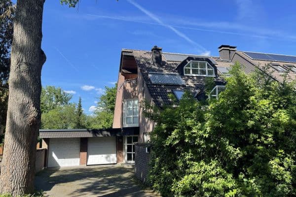 Prodej bytu 5+1 144 m², Im Weidenthal 13, Rösrath Prodej bytu 5+1 144 m², Im Weidenthal 13, Rösrath