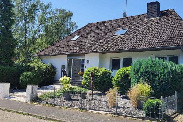 Prodej domu 297 m², pozemek 865 m², Ratingen Prodej domu 297 m², pozemek 865 m², Ratingen