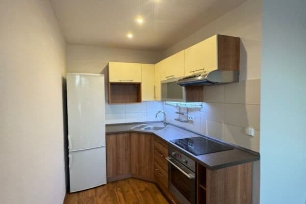 Prodej bytu 2+kk 39 m², Litvínovská, Hlavní město Praha Prodej bytu 2+kk 39 m², Litvínovská, Hlavní město Praha