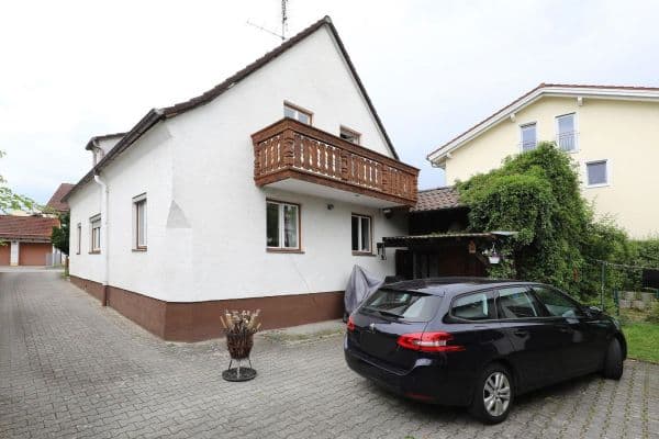 Prodej domu 144 m², pozemek 512 m², Haager Str. 25, Isen, Bavorsko Prodej domu 144 m², pozemek 512 m², Haager Str. 25, Isen, Bavorsko