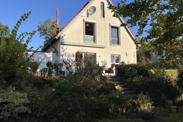 Prodej domu 150 m², pozemek 900 m², Hohen Neuendorf Prodej domu 150 m², pozemek 900 m², Hohen Neuendorf