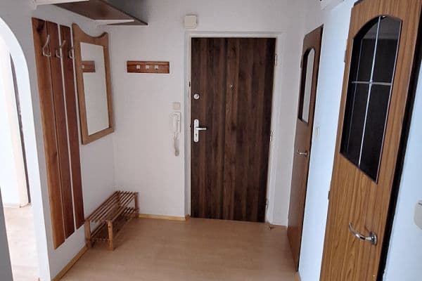 Pronájem bytu 2+1 56 m², Páleníčkova, Kroměříž, Zlínský kraj Pronájem bytu 2+1 56 m², Páleníčkova, Kroměříž, Zlínský kraj