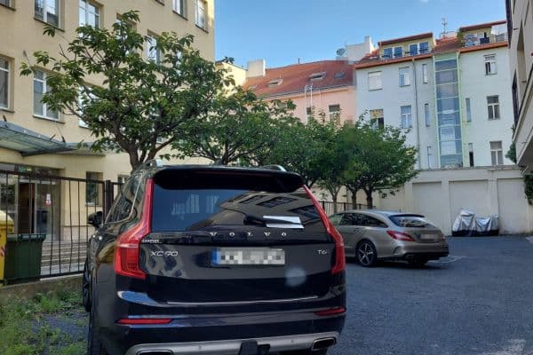 Pronájem garáže 12 m², Hlavní město Praha Pronájem garáže 12 m², Hlavní město Praha