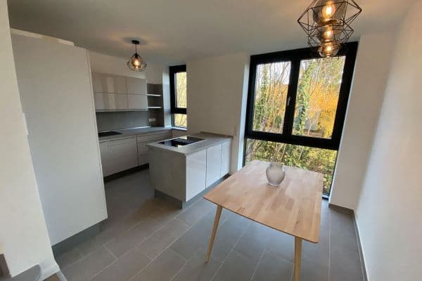 Pronájem domu 105 m², pozemek 103 m², Adlerstr. 9a, Berlin, Berlín Pronájem domu 105 m², pozemek 103 m², Adlerstr. 9a, Berlin, Berlín