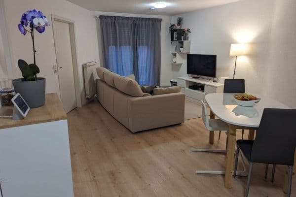 Pronájem bytu 2+1 58 m², Johannes-Keppler-Str., Bad Liebenzell Pronájem bytu 2+1 58 m², Johannes-Keppler-Str., Bad Liebenzell
