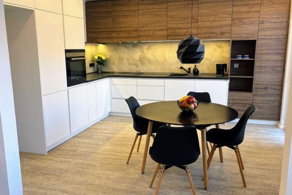 Prodej bytu 3+kk 91 m², 17. listopadu, Mladá Boleslav, Středočeský kraj Prodej bytu 3+kk 91 m², 17. listopadu, Mladá Boleslav, Středočeský kraj