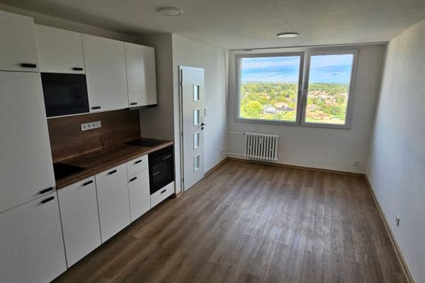 Pronájem bytu 2+kk 33 m², Kojetická, Neratovice Pronájem bytu 2+kk 33 m², Kojetická, Neratovice