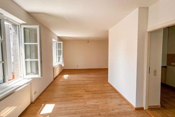 Prodej bytu 4+1 110 m², Markgrafenstr. 16, Grenzach-Wyhlen, Bádensko-Württembersko Prodej bytu 4+1 110 m², Markgrafenstr. 16, Grenzach-Wyhlen, Bádensko-Württembersko