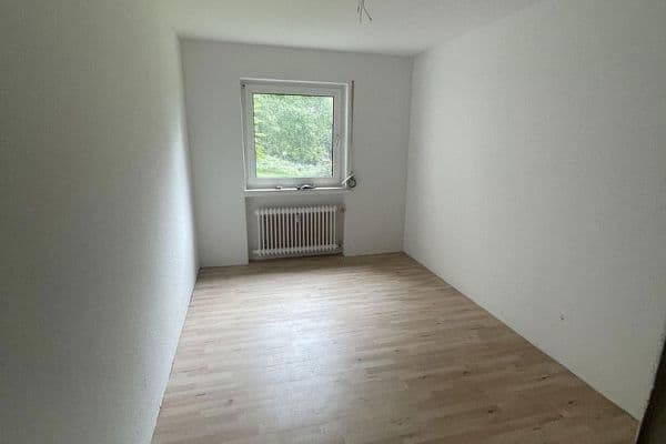 Prodej bytu 2+1 63 m², Essen, Severní Porýní-Vestfálsko Prodej bytu 2+1 63 m², Essen, Severní Porýní-Vestfálsko