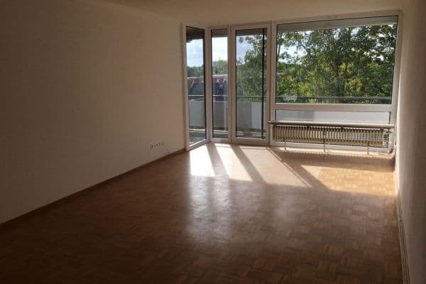 Pronájem bytu 2+1 72 m², Lange-Feld-Straße 45, Hannover, Dolní Sasko Pronájem bytu 2+1 72 m², Lange-Feld-Straße 45, Hannover, Dolní Sasko