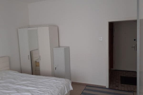 Pronájem bytu 2+1 56 m², Weißenburger Str. 7, Dortmund Pronájem bytu 2+1 56 m², Weißenburger Str. 7, Dortmund