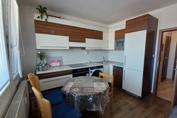 Prodej bytu 1+1 38 m², Papírenská, České Budějovice Prodej bytu 1+1 38 m², Papírenská, České Budějovice