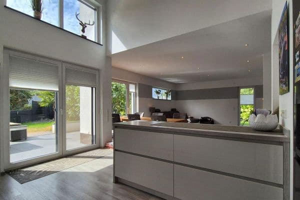 Prodej domu 178 m², pozemek 517 m², Rees, Severní Porýní-Vestfálsko Prodej domu 178 m², pozemek 517 m², Rees, Severní Porýní-Vestfálsko