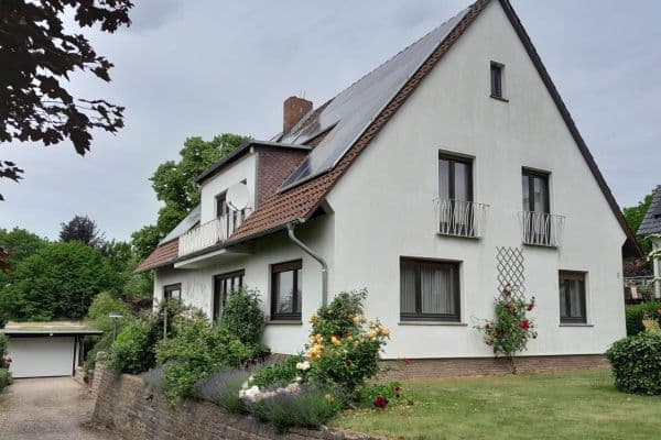 Prodej domu 245 m², pozemek 1.311 m², Bückeburg Prodej domu 245 m², pozemek 1.311 m², Bückeburg
