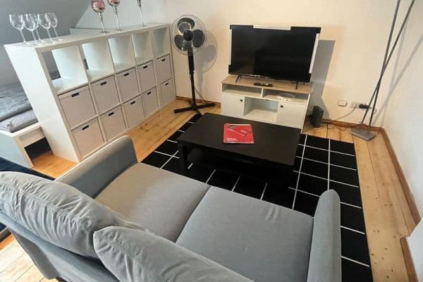 Pronájem bytu 1+1 37 m², Berlin, Berlín Pronájem bytu 1+1 37 m², Berlin, Berlín