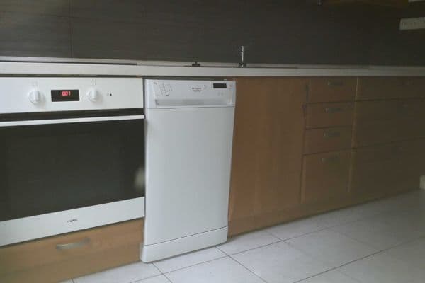 Pronájem bytu 3+1 76 m², Kosmonautů, Děčín Pronájem bytu 3+1 76 m², Kosmonautů, Děčín