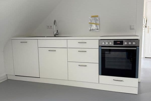 Pronájem bytu 2+1 41 m², Mainstrasse 46, Karlsruhe Pronájem bytu 2+1 41 m², Mainstrasse 46, Karlsruhe