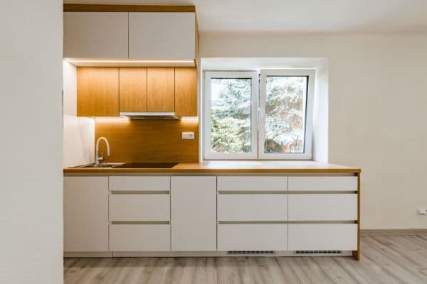 Pronájem bytu 3+kk 70 m², Strkovská, Planá nad Lužnicí Pronájem bytu 3+kk 70 m², Strkovská, Planá nad Lužnicí