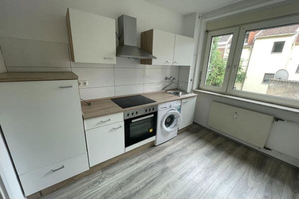 Pronájem bytu 2+1 51 m², Bürgermeister-Fuchs-Straße 24-26, Mannheim, Bádensko-Württembersko Pronájem bytu 2+1 51 m², Bürgermeister-Fuchs-Straße 24-26, Mannheim, Bádensko-Württembersko