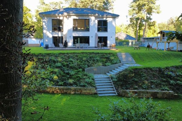 Prodej domu 188 m², pozemek 1.255 m², Stahnsdorf Prodej domu 188 m², pozemek 1.255 m², Stahnsdorf