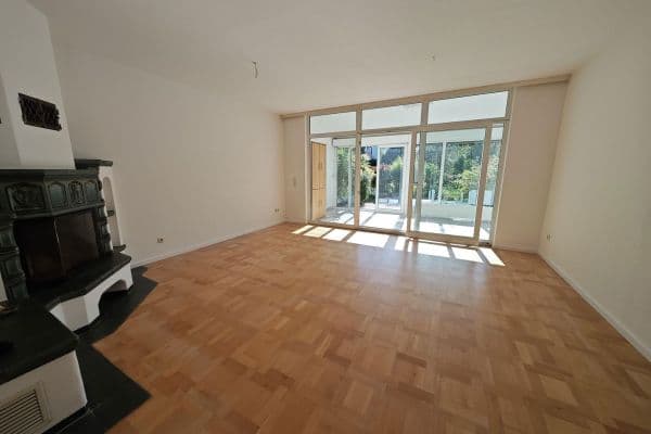 Pronájem bytu 3+1 98 m², Am Storchenheim 14b, Kahla Pronájem bytu 3+1 98 m², Am Storchenheim 14b, Kahla