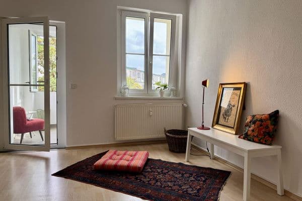 Pronájem bytu 2+1 58 m², Bahnhofstraße 3, Berlin Pronájem bytu 2+1 58 m², Bahnhofstraße 3, Berlin