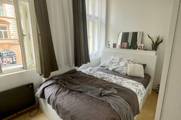 Pronájem bytu 2+kk 13 m², Bělehradská, Hlavní město Praha Pronájem bytu 2+kk 13 m², Bělehradská, Hlavní město Praha