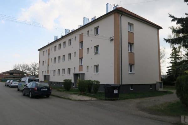 Pronájem bytu 3+1 59 m², Wolkerova, Unhošť Pronájem bytu 3+1 59 m², Wolkerova, Unhošť