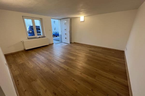 Pronájem kanceláře 50 m², Höhfeldstraße 17a, Velbert Pronájem kanceláře 50 m², Höhfeldstraße 17a, Velbert