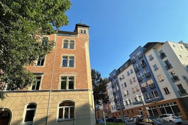 Pronájem bytu 3+1 81 m², Henriettenstr 23, Chemnitz, Sasko Pronájem bytu 3+1 81 m², Henriettenstr 23, Chemnitz, Sasko