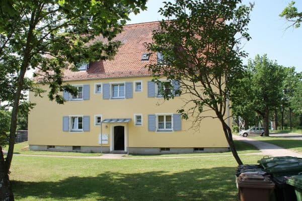 Pronájem bytu 3+1 84 m², Meinhardswindener Str. 35, Ansbach, Bavorsko Pronájem bytu 3+1 84 m², Meinhardswindener Str. 35, Ansbach, Bavorsko