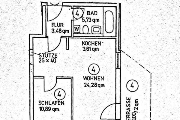 Pronájem bytu 2+1 53 m², Grimmaische Straße 58, Döbeln Pronájem bytu 2+1 53 m², Grimmaische Straße 58, Döbeln