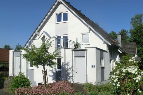 Pronájem bytu 3+1 82 m², Zitzenbachstrasse 47, Kreuztal Pronájem bytu 3+1 82 m², Zitzenbachstrasse 47, Kreuztal