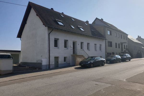 Prodej domu 232 m², pozemek 466 m², Bürgermeister-Regitz-Str. 61, Neunkirchen-Wellesweiler Prodej domu 232 m², pozemek 466 m², Bürgermeister-Regitz-Str. 61, Neunkirchen-Wellesweiler