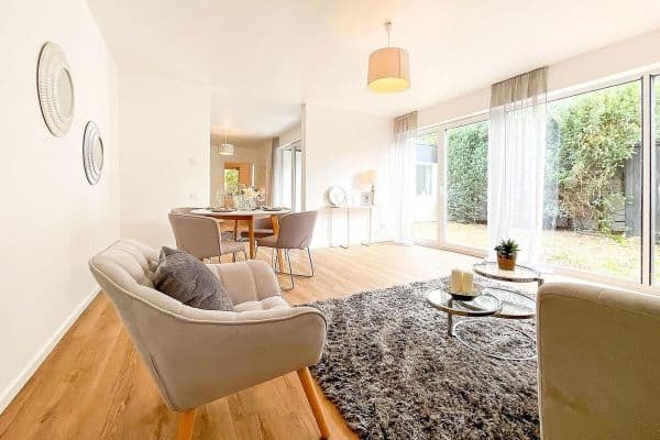 Prodej bytu 4+1 85 m², Pinneberg Prodej bytu 4+1 85 m², Pinneberg