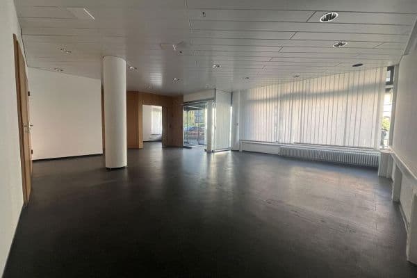 Pronájem nebytového prostoru 100 m², Römerstrasse 216, Heidelberg Pronájem nebytového prostoru 100 m², Römerstrasse 216, Heidelberg