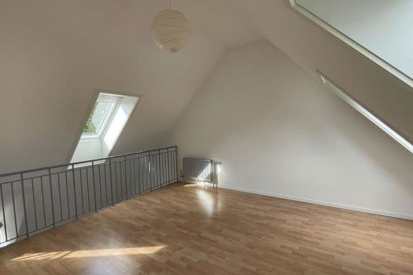 Prodej bytu 2+1 41 m², Ressestr., Stuttgart Prodej bytu 2+1 41 m², Ressestr., Stuttgart