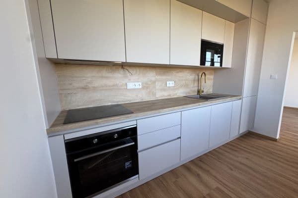 Prodej bytu 2+1 56 m², Spojovací, Hlavní město Praha Prodej bytu 2+1 56 m², Spojovací, Hlavní město Praha