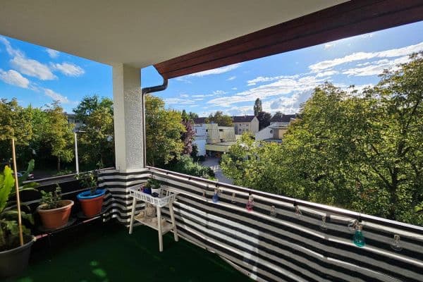 Prodej bytu 3+kk 82 m², Sindelfingen Prodej bytu 3+kk 82 m², Sindelfingen
