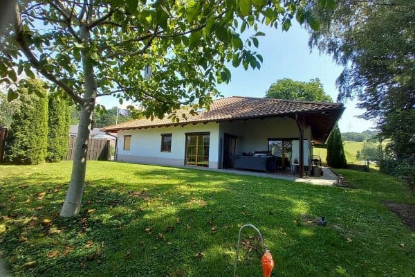 Prodej domu 160 m², pozemek 1.400 m², Perlesreut Prodej domu 160 m², pozemek 1.400 m², Perlesreut