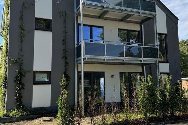 Pronájem bytu 2+1 73 m², Altonaer Straße 368, Halstenbek Pronájem bytu 2+1 73 m², Altonaer Straße 368, Halstenbek