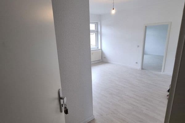 Pronájem bytu 2+1 65 m², Adolf-Reichwein-Str. 11, Werneuchen, OT Tiefensee Pronájem bytu 2+1 65 m², Adolf-Reichwein-Str. 11, Werneuchen, OT Tiefensee
