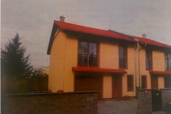 Pronájem domu 250 m², pozemek 200 m², Pod Viaduktem, Hlavní město Praha Pronájem domu 250 m², pozemek 200 m², Pod Viaduktem, Hlavní město Praha